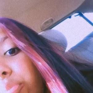 Meet your Posher, Ximena